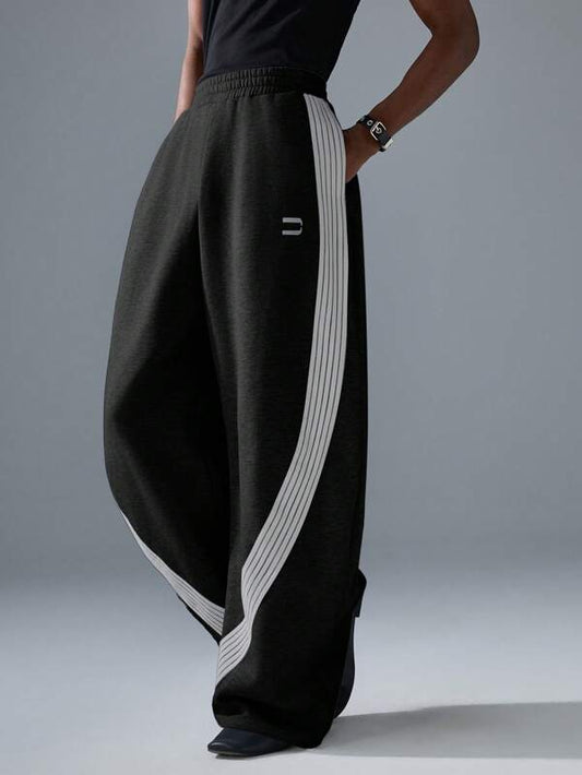 KNIT TRACK PANT – BLACK